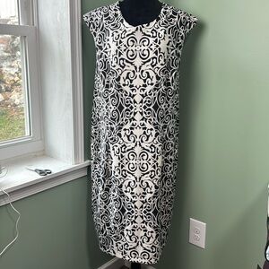 R & K black and white dress 22W